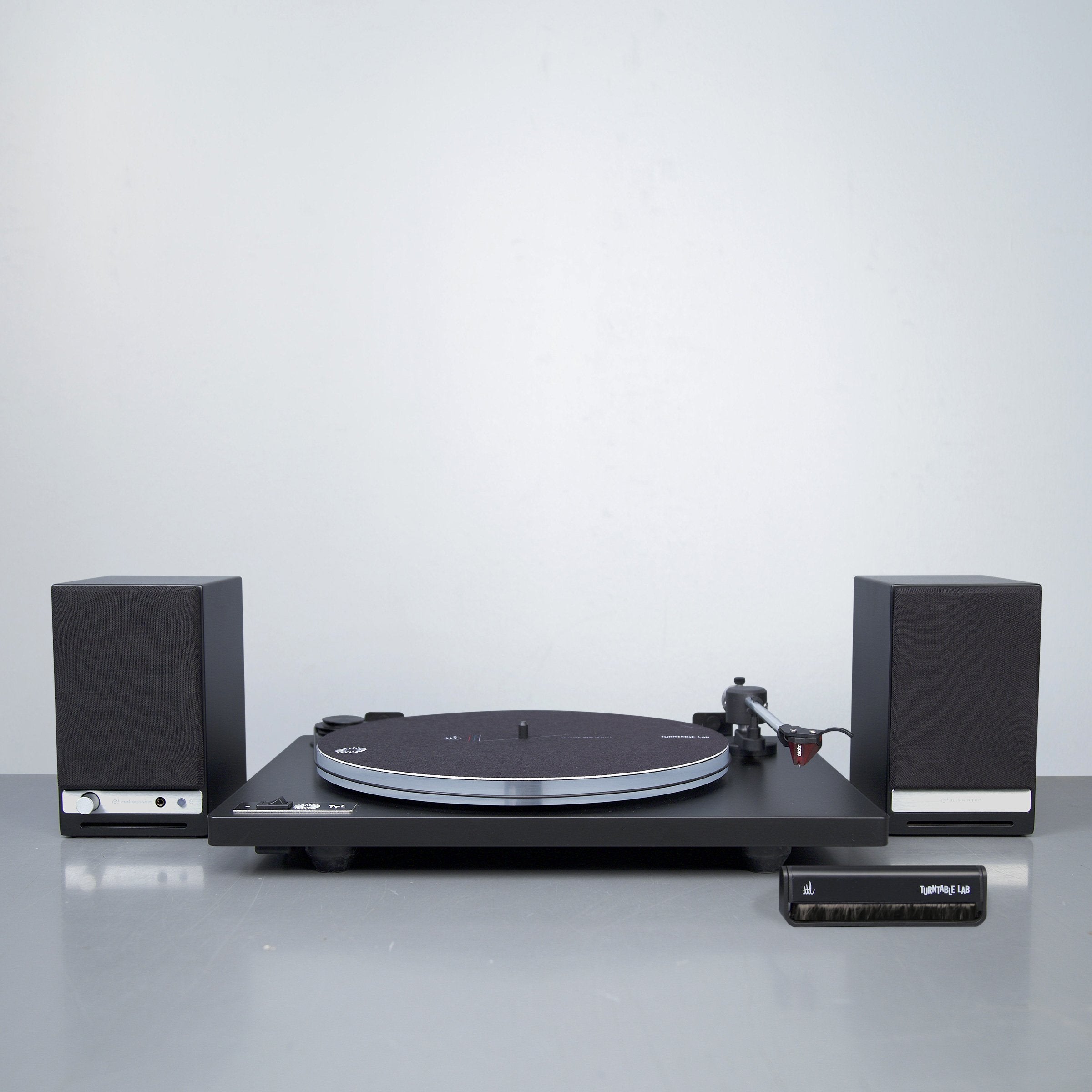 U-Turn Audio: Orbit Plus TTL Edition / Audioengine HD3 / Turntable Package