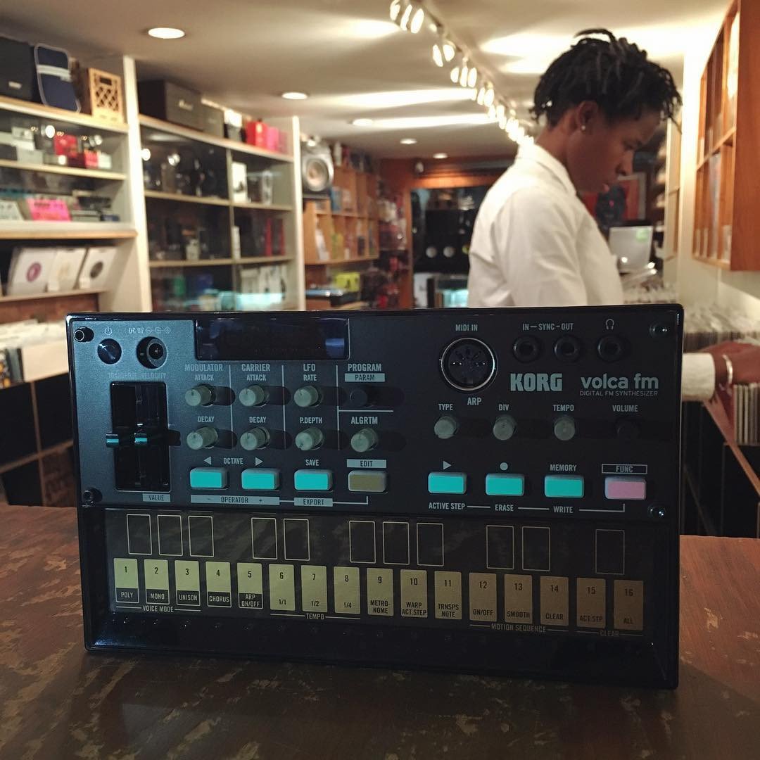 Korg: Volca FM Digital FM Synthesizer
