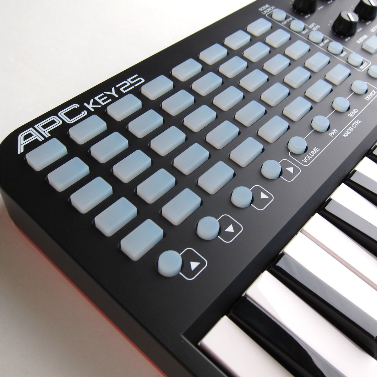 Akai: APC Key 25 Ableton Live Controller with Keyboard grid