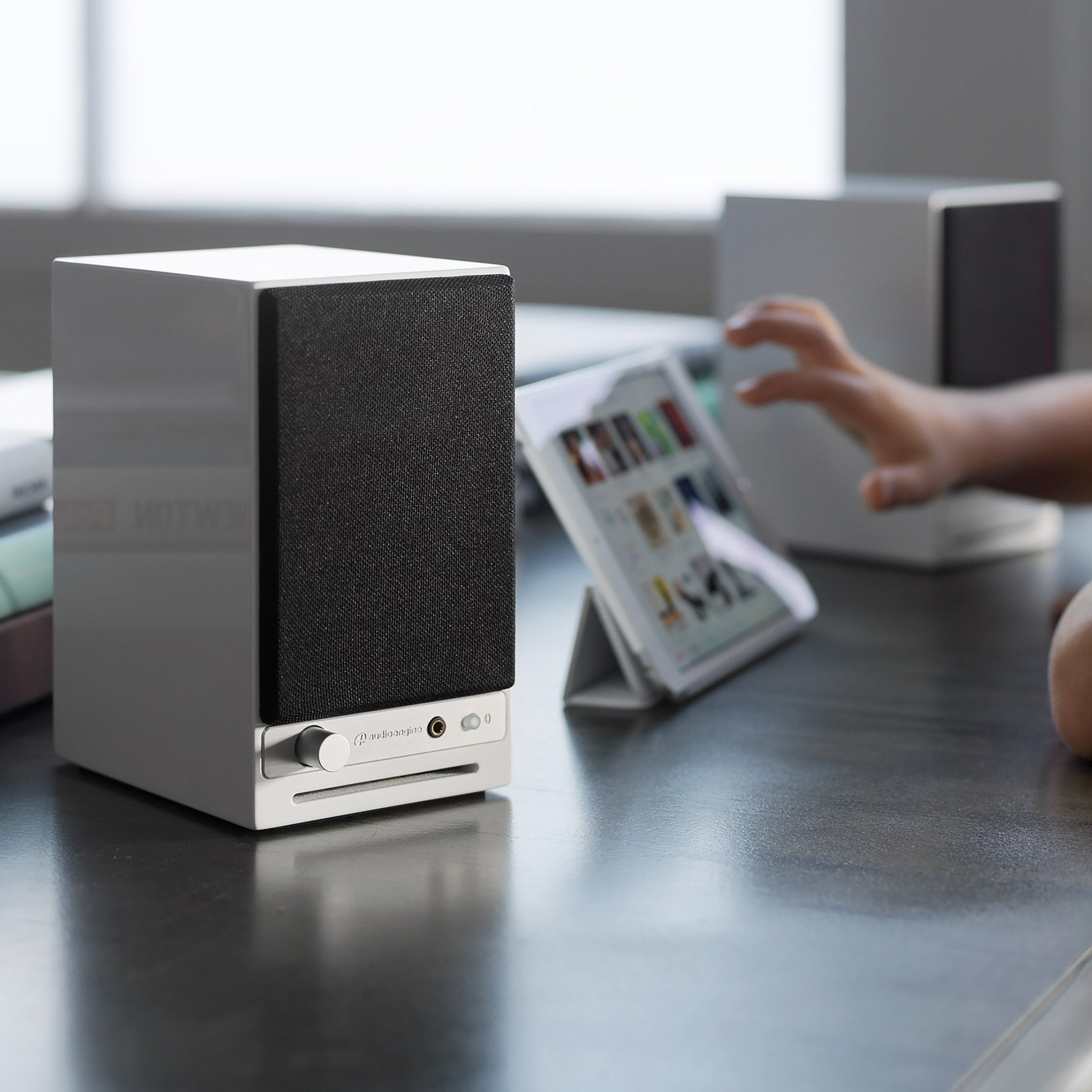 Audioengine: HD3 Powered Bluetooth Speakers - White