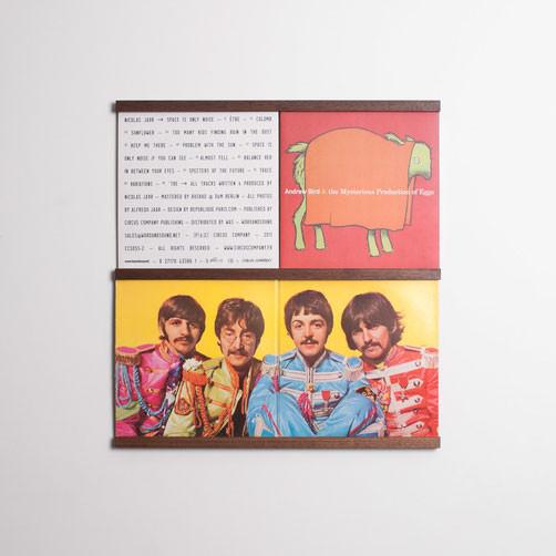 Harold: Queue Vinyl Display System - Walnut