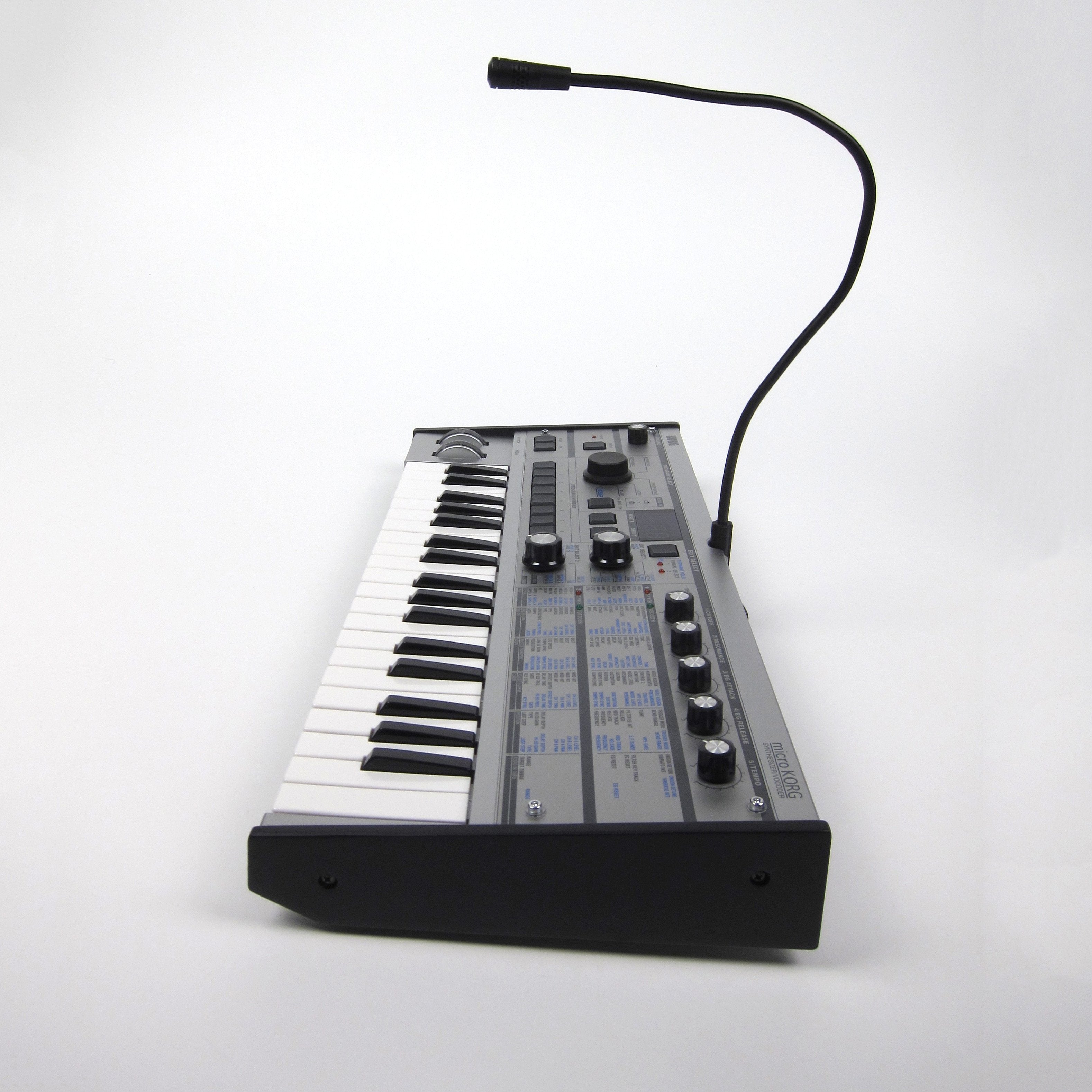 Korg: microKORG Synthesizer - Platinum Limited Edition