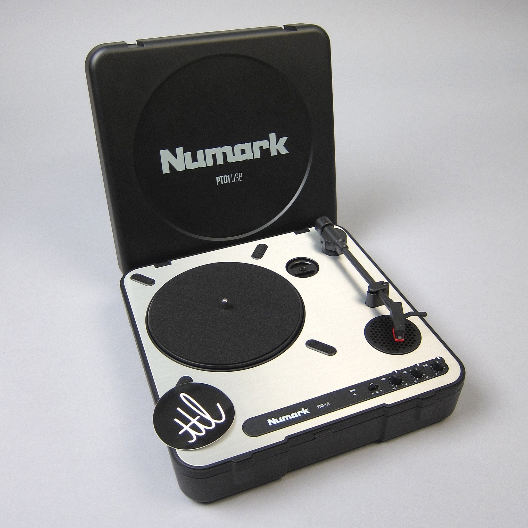 Numark: PT01 USB Portable Turntable
