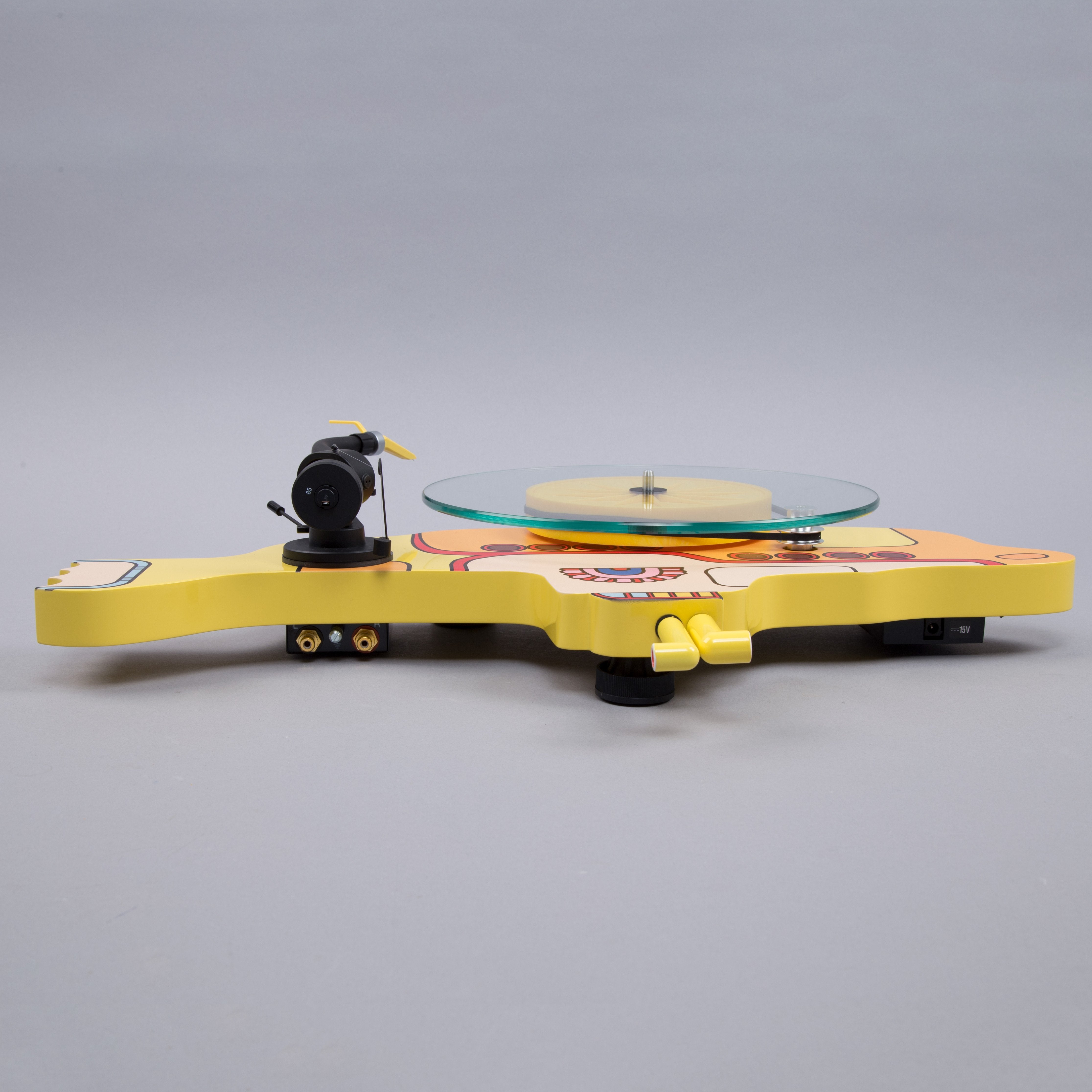 Pro-Ject: The Beatles Yellow Submarine Turntable