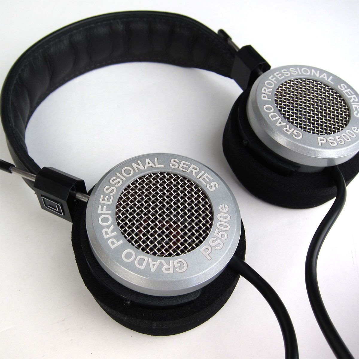Grado: PS500e Headphones detail
