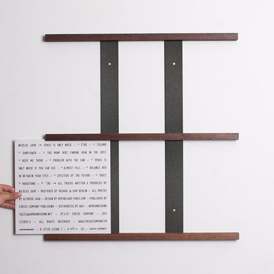 Harold: Queue Vinyl Display System - Walnut