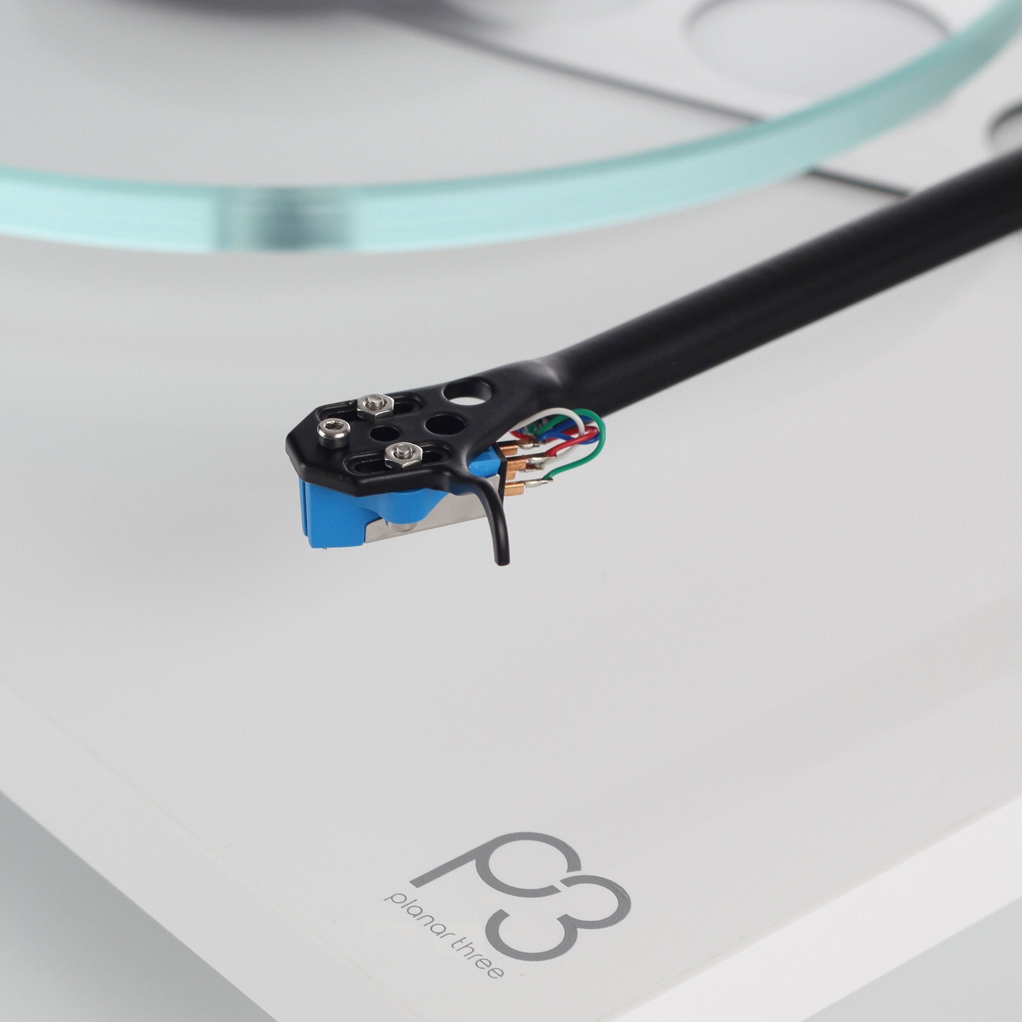 Rega: Planar 3 Turntable w/ Elys 2 - White