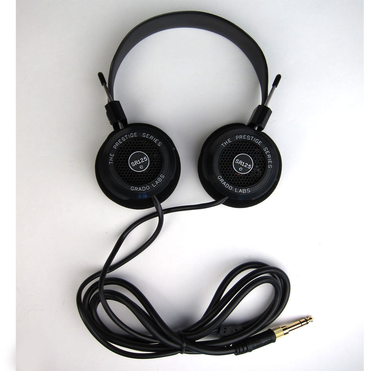 Grado: SR125e Headphones laydown